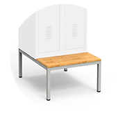 Socles bancs <br/> H. 25 x P. 80 cm montee de cables